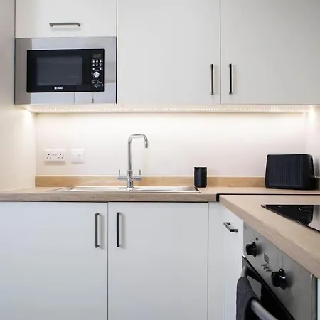 Royale - Sleeps 6 - 4 Beds アパート *